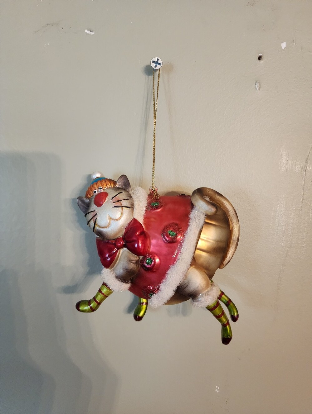 Whimsical Blown Glass Cat Ornament.